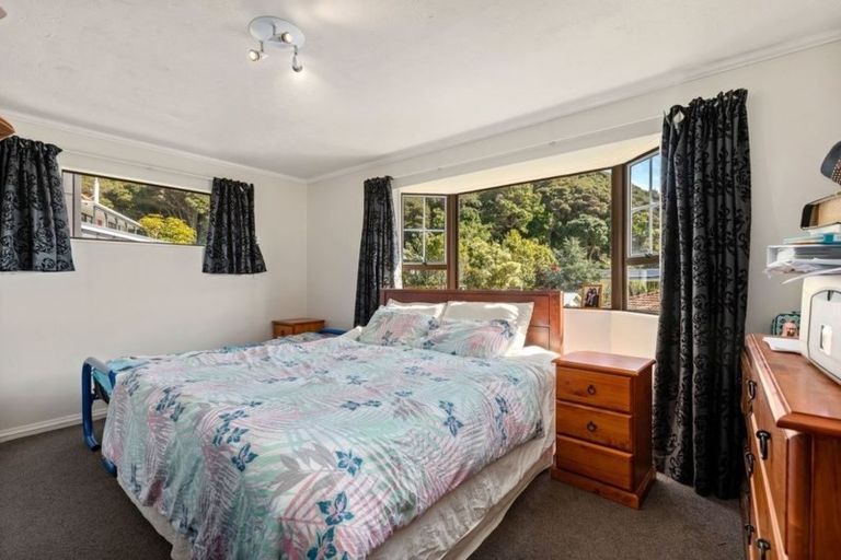 Photo of property in 16 Longitude Place, Whitby, Porirua, 5024