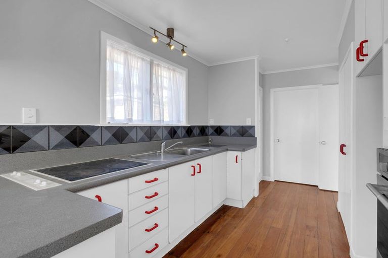 Photo of property in 18 Glenview Terrace, Glenview, Hamilton, 3206