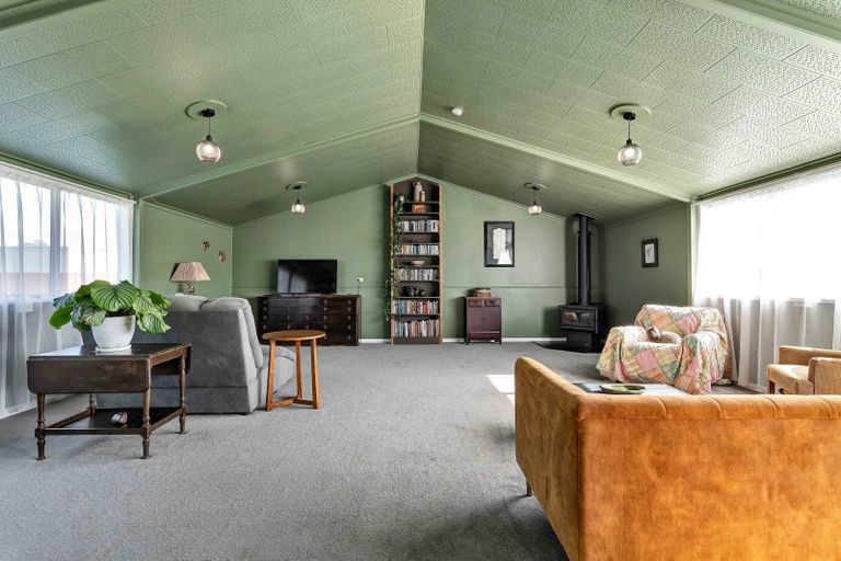 Photo of property in 42b Flint Road West, Stratford, 4332