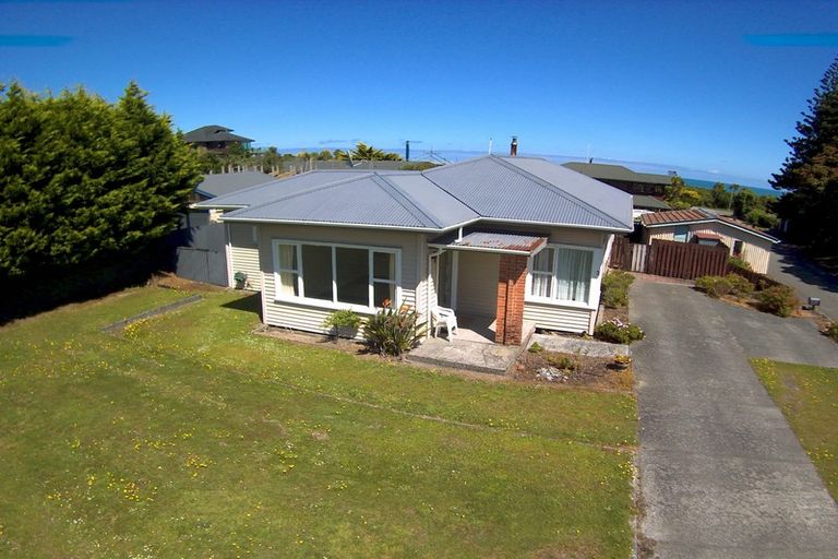 Photo of property in 3 Kowhai Street, Karoro, Greymouth, 7805