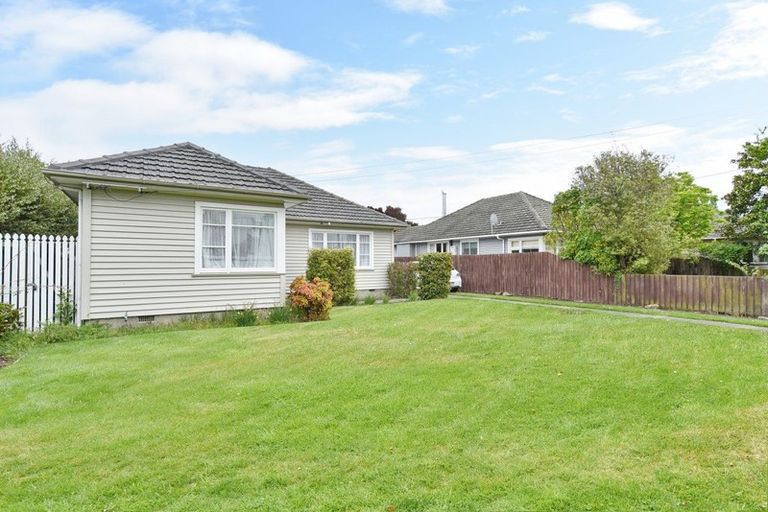 Photo of property in 51 Glenfield Crescent, Mairehau, Christchurch, 8052
