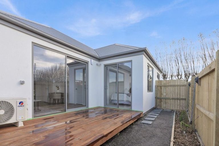 Photo of property in 206a Racecourse Road, Sockburn, Christchurch, 8042
