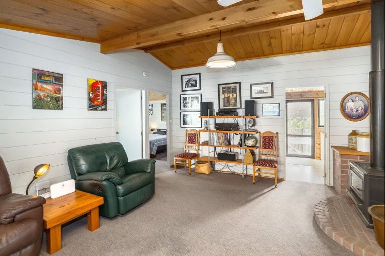 Photo of property in 210 Main Street, Greytown, 5712