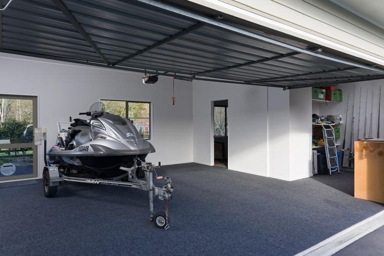 Photo of property in 20r Brianell Valley Road, Pyes Pa, Tauranga, 3112