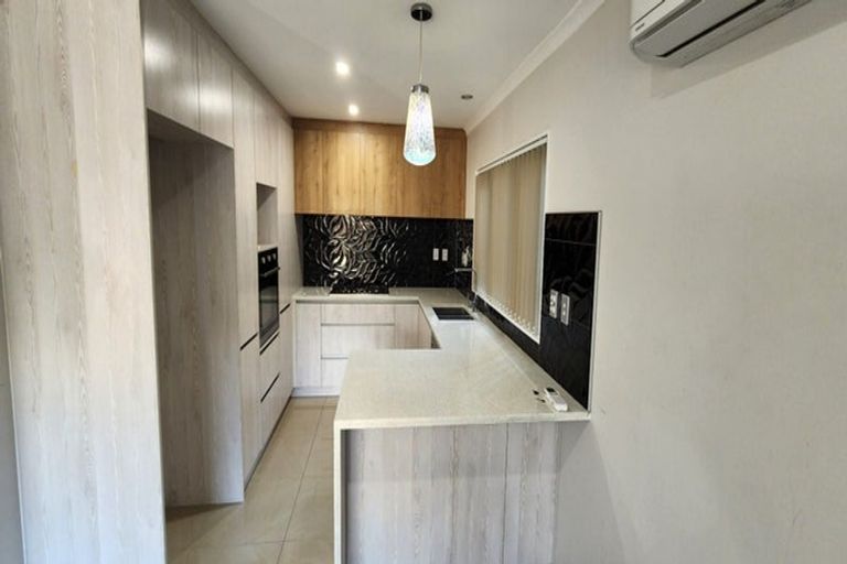 Photo of property in 10a Malte Brun Place, Papatoetoe, Auckland, 2025