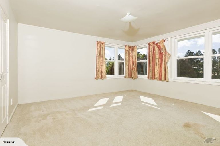 Photo of property in 37 Ogle Crescent, Te Kamo, Whangarei, 0112
