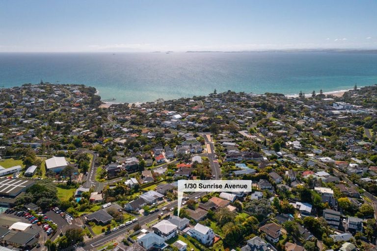Photo of property in 1/30 Sunrise Avenue, Mairangi Bay, Auckland, 0630