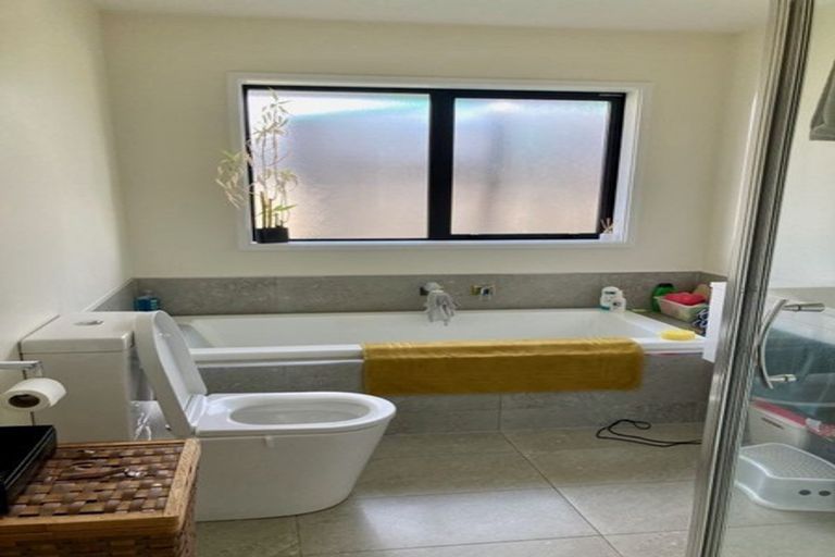 Photo of property in 18 Noodlum Way, Halswell, Christchurch, 8025