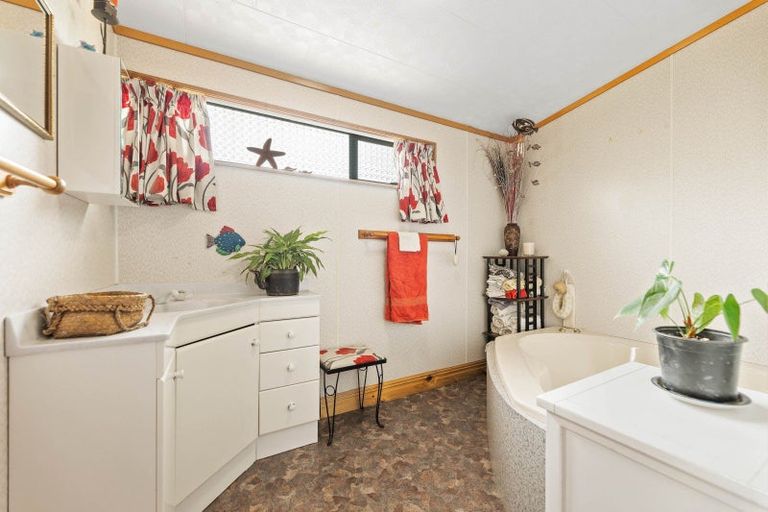 Photo of property in 26 Waotu Road South, Waotu, Putaruru, 3481