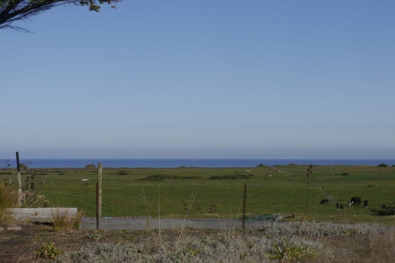 Photo of property in 23 Middlesex Street, Patea, 4520