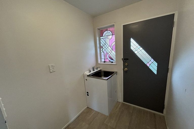 Photo of property in 64 Mackworth Street, Woolston, Christchurch, 8062