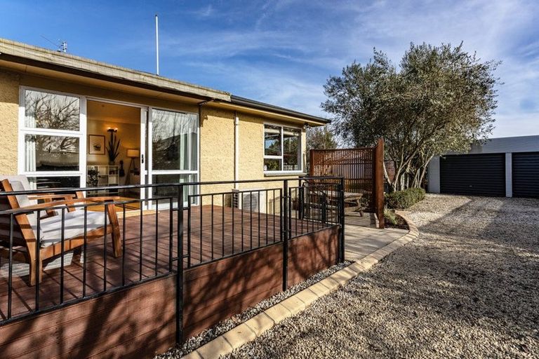 Photo of property in 4 Trafford Street, Harewood, Christchurch, 8051