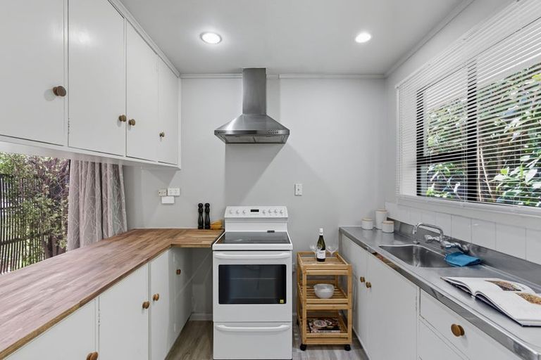 Photo of property in 2/100 Southampton Street, Sydenham, Christchurch, 8023