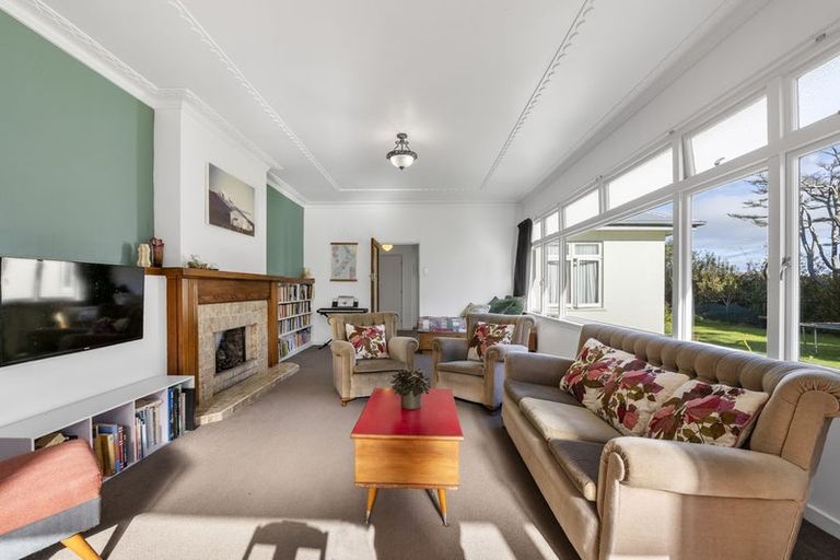 Photo of property in 46 Carthew Street, Okato, 4335