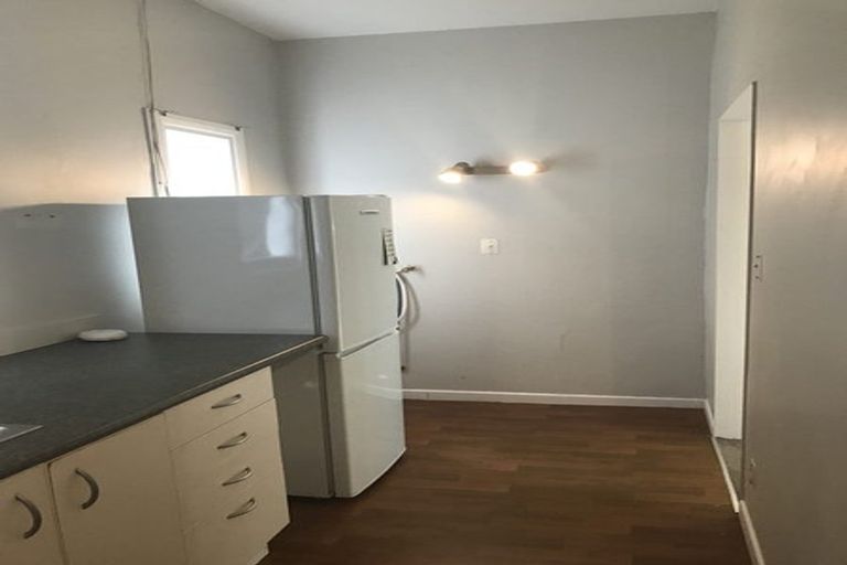 Photo of property in 125 Wallace Street, Mount Cook, Wellington, 6021