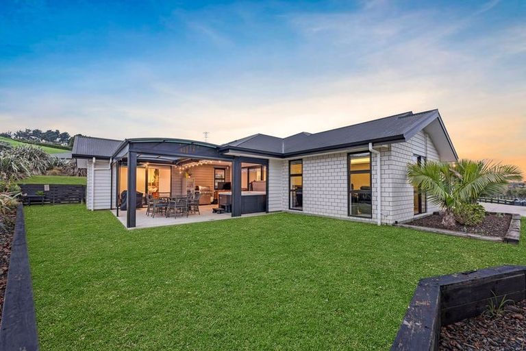 Photo of property in 59 Mcintosh Drive, Pokeno, 2471