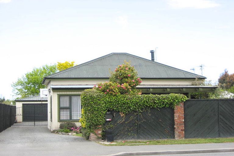 Photo of property in 413b High Street, Rangiora, 7400