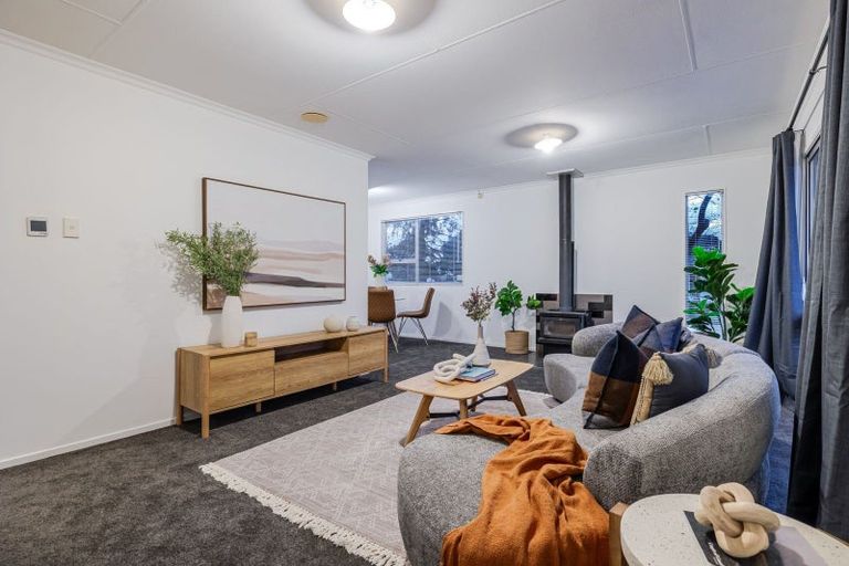 Photo of property in 15 Kaimanawa Street, Kelvin Grove, Palmerston North, 4414