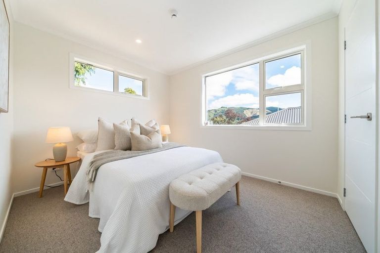 Photo of property in 70d Heretaunga Square, Silverstream, Upper Hutt, 5019