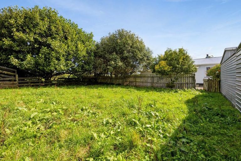 Photo of property in Little Waihi Road, Hawera, 4673