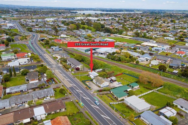 Photo of property in 259 Great South Road, Manurewa, Auckland, 2102