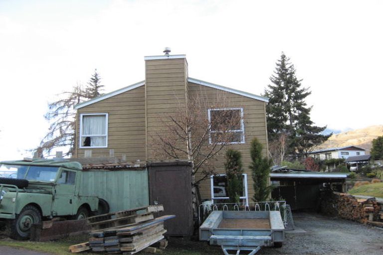Photo of property in 54a Goldfield Heights, Queenstown, 9300
