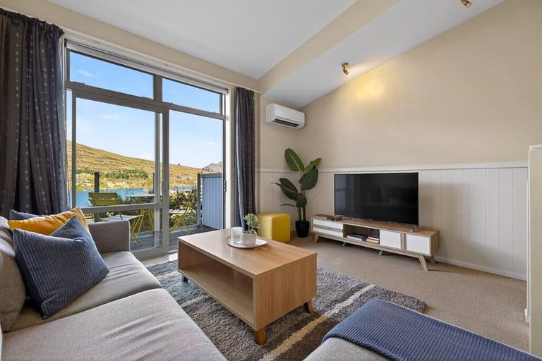 Photo of property in Greenstone Terraces, 8/716 Frankton Road, Queenstown, 9300