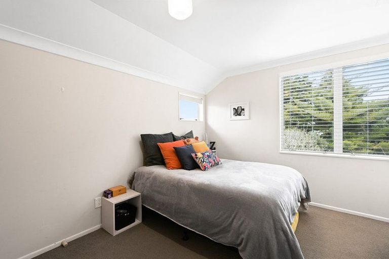 Photo of property in 9 Kelvin Place, Hamilton East, Hamilton, 3216