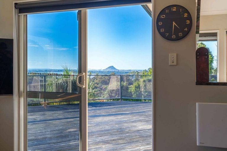 Photo of property in 14r Estates Terrace, Welcome Bay, Tauranga, 3175