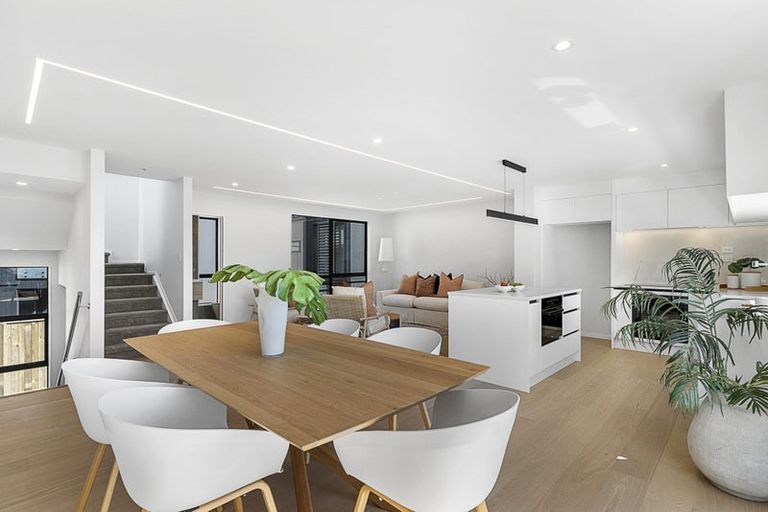 Photo of property in 3/165 Wellington Street, Howick, Auckland, 2014