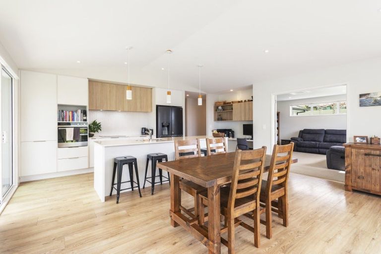 Photo of property in 15 Louise Drive, Ohauiti, Tauranga, 3112