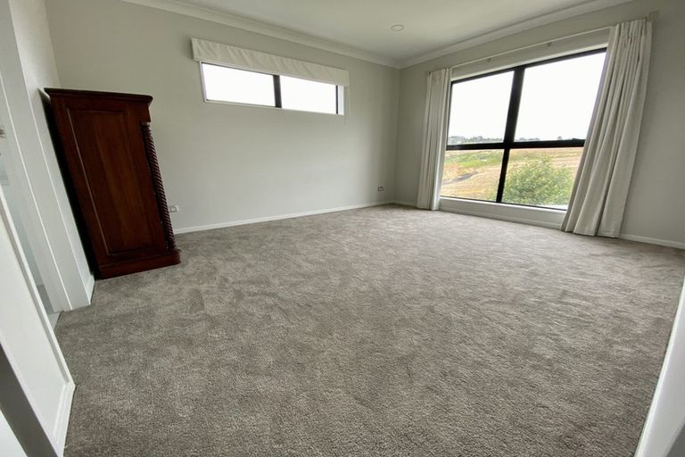Photo of property in 32 Goodfellow Lane, Flat Bush, Auckland, 2019