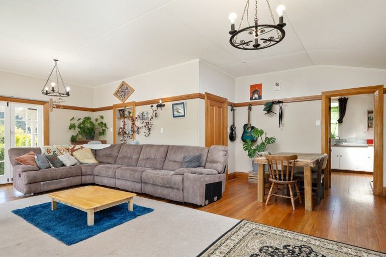 Photo of property in 13 Main Rd Havelock, Havelock, 7100