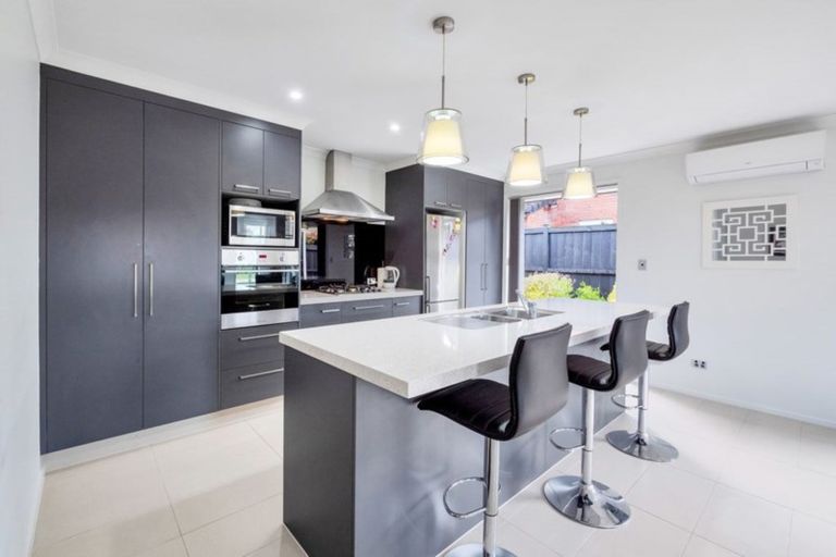 Photo of property in 40 Castellina Drive, Karaka, Papakura, 2113