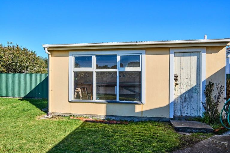 Photo of property in 36 Queen Street, Petone, Lower Hutt, 5012