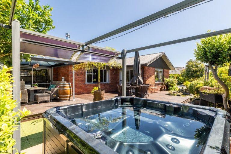 Photo of property in 27a Mill Road, Clive, 4102