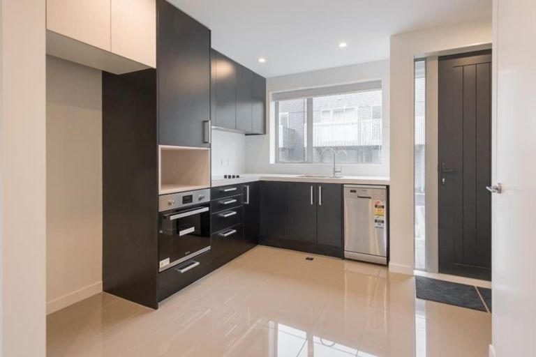 Photo of property in 16/36u Tacy Street, Kilbirnie, Wellington, 6022