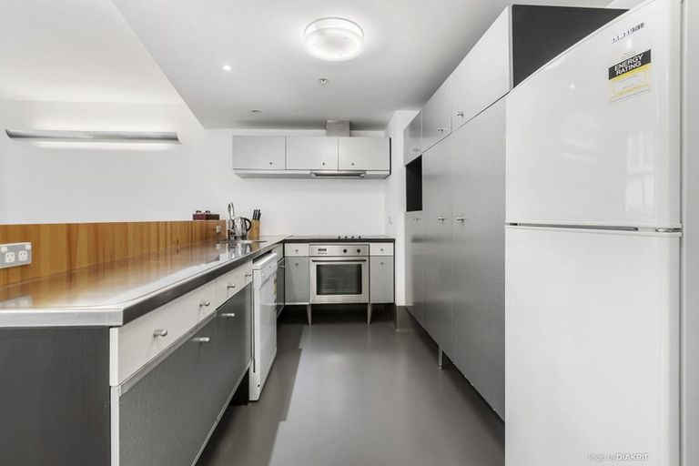 Photo of property in St Pauls Apartments, 76/43u Mulgrave Street, Thorndon, Wellington, 6011