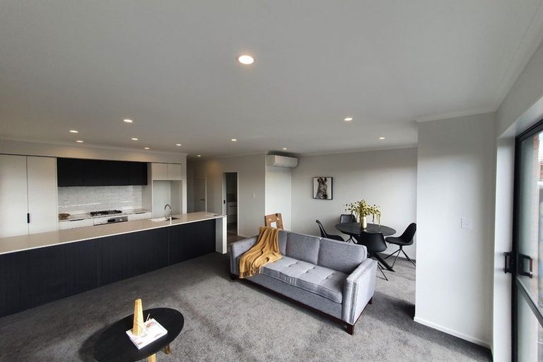 Photo of property in 18 Shortfin Place, Flat Bush, Auckland, 2019