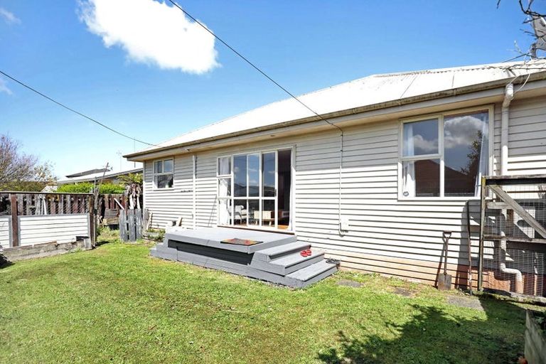 Photo of property in 87 Massey Street, Frankton, Hamilton, 3204