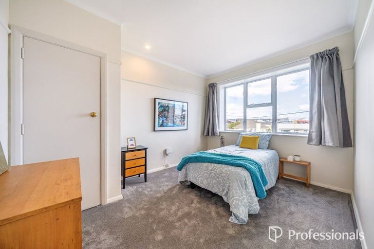Photo of property in 100 Adelaide Street, Petone, Lower Hutt, 5012