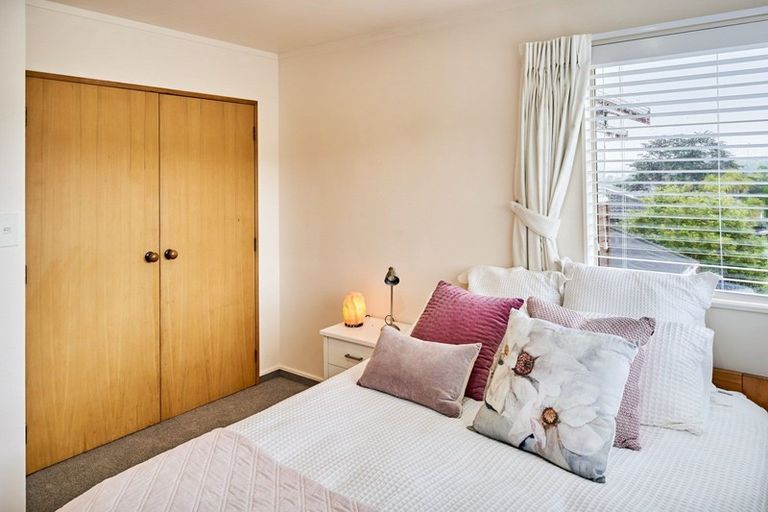 Photo of property in 3 Musket Lane, Whitby, Porirua, 5024