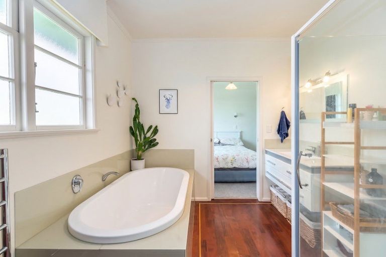 Photo of property in 162 Para Road, Waihakeke, Carterton, 5792
