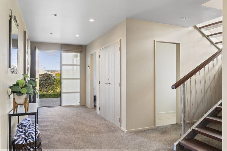 Photo of property in 6 Vaucluse Drive, Nukuhau, Taupo, 3330