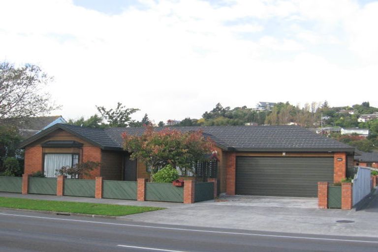 Photo of property in 356 Waiwhetu Road, Fairfield, Lower Hutt, 5011