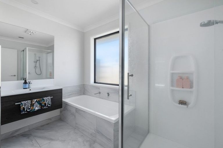 Photo of property in 59 Harding Drive, Papamoa Beach, Papamoa, 3118