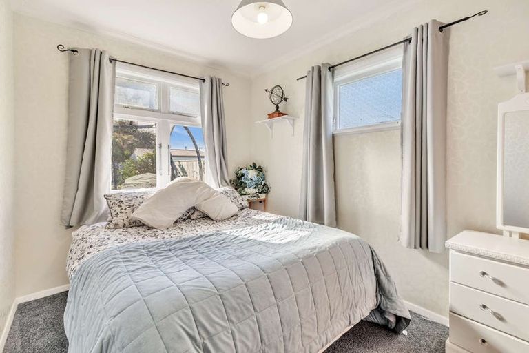 Photo of property in 4 Dudley Street, Levin, 5510