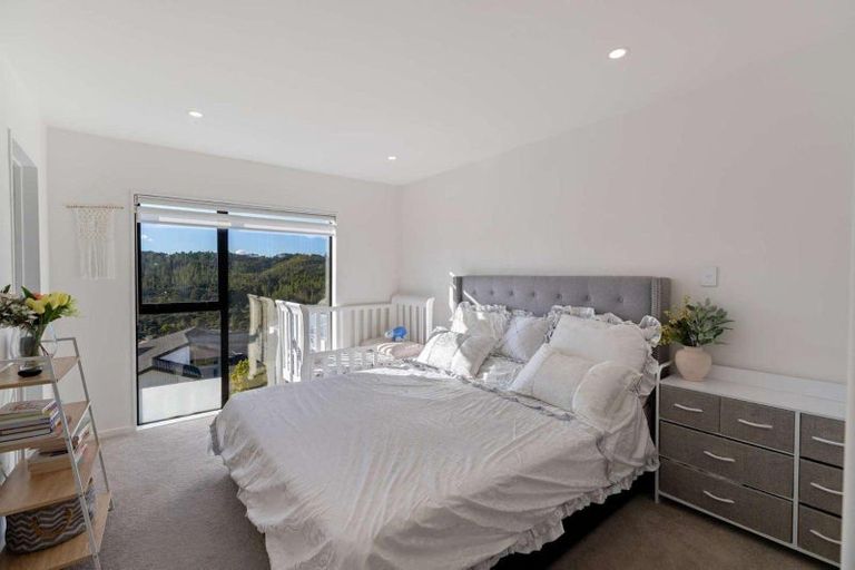 Photo of property in 4a Ringi Lane, Orewa, 0931