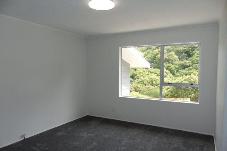 Photo of property in 107 South Karori Road, Karori, Wellington, 6012