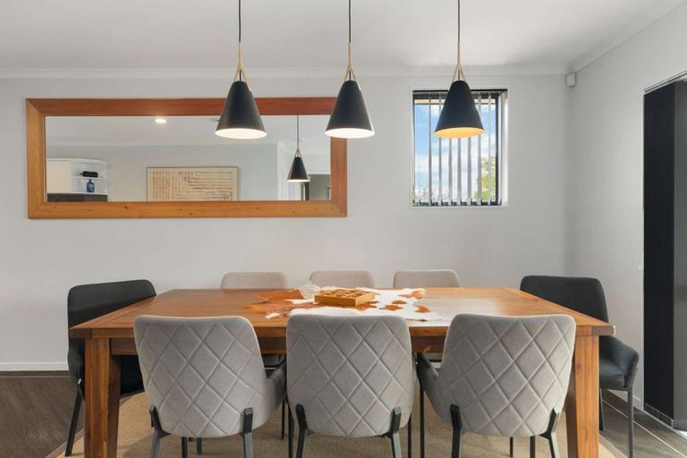 Photo of property in 52 Kaiwaka Road, Waiuku, 2123